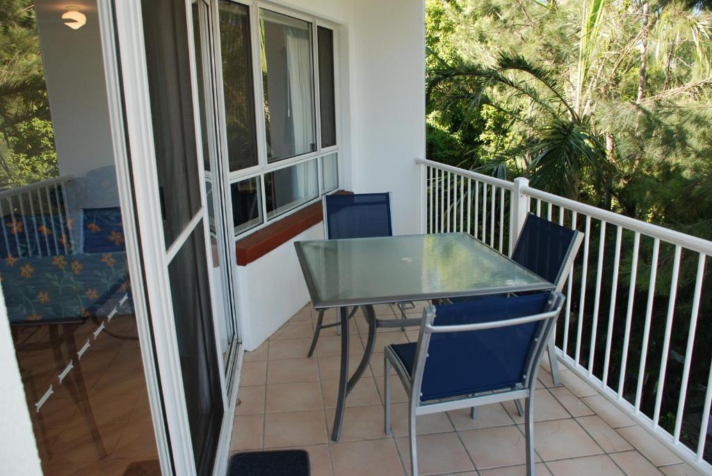 Jade Waters Luxury Apartments Hervey Bay Room photo