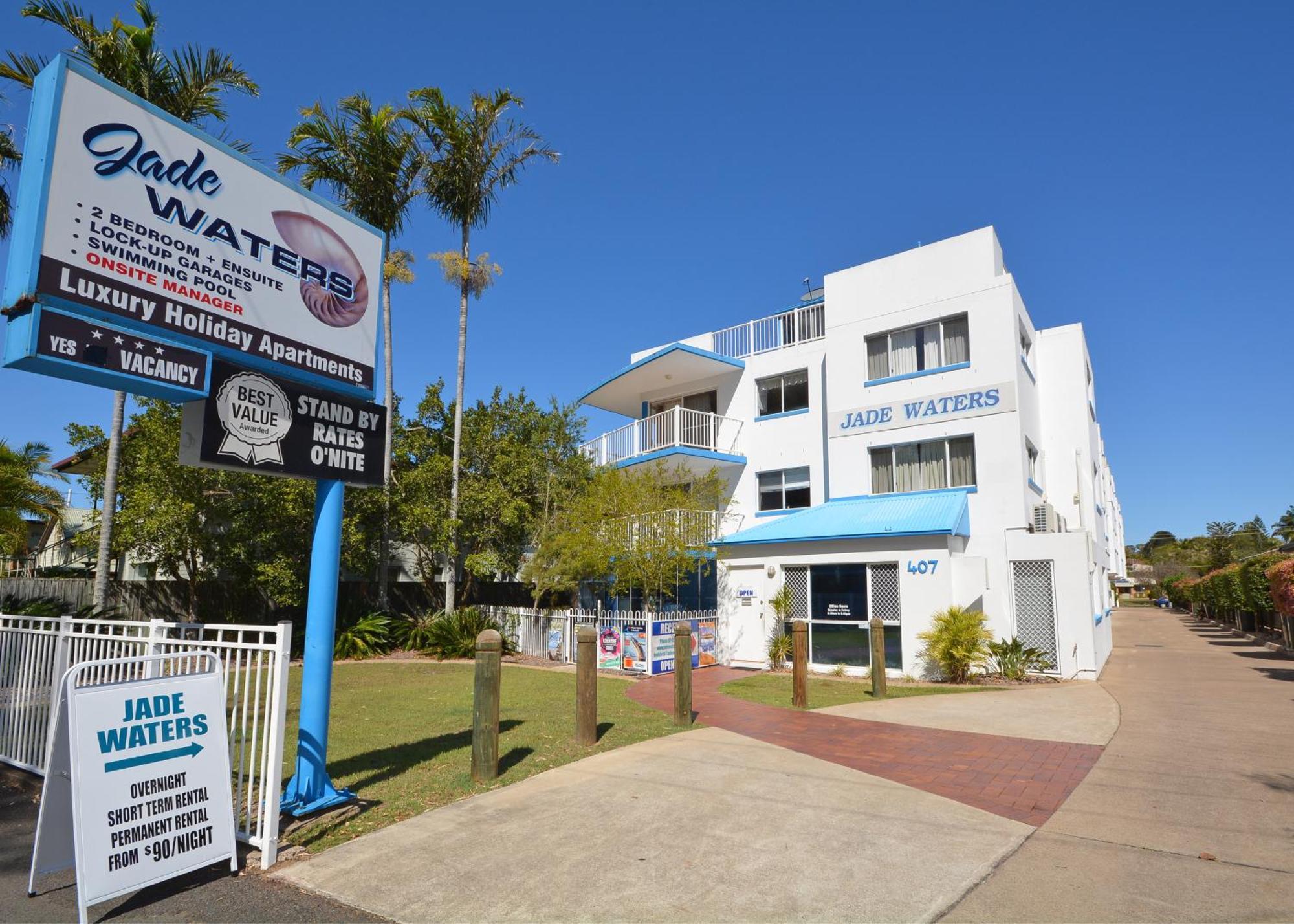 Jade Waters Luxury Apartments Hervey Bay Exterior photo