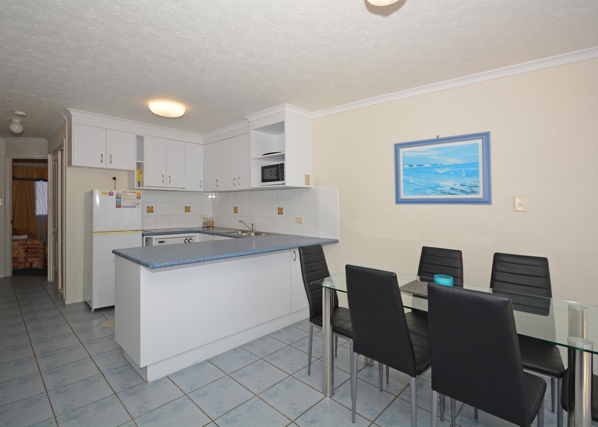Jade Waters Luxury Apartments Hervey Bay Exterior photo