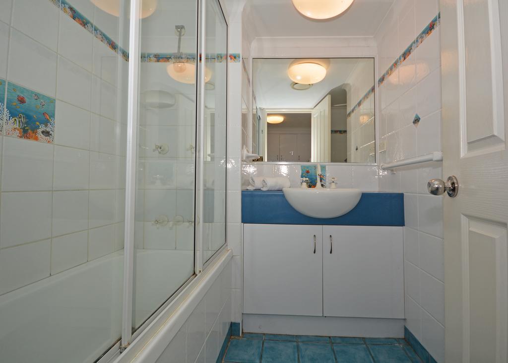 Jade Waters Luxury Apartments Hervey Bay Exterior photo