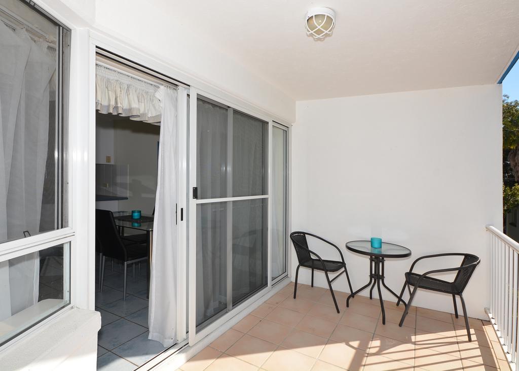 Jade Waters Luxury Apartments Hervey Bay Exterior photo