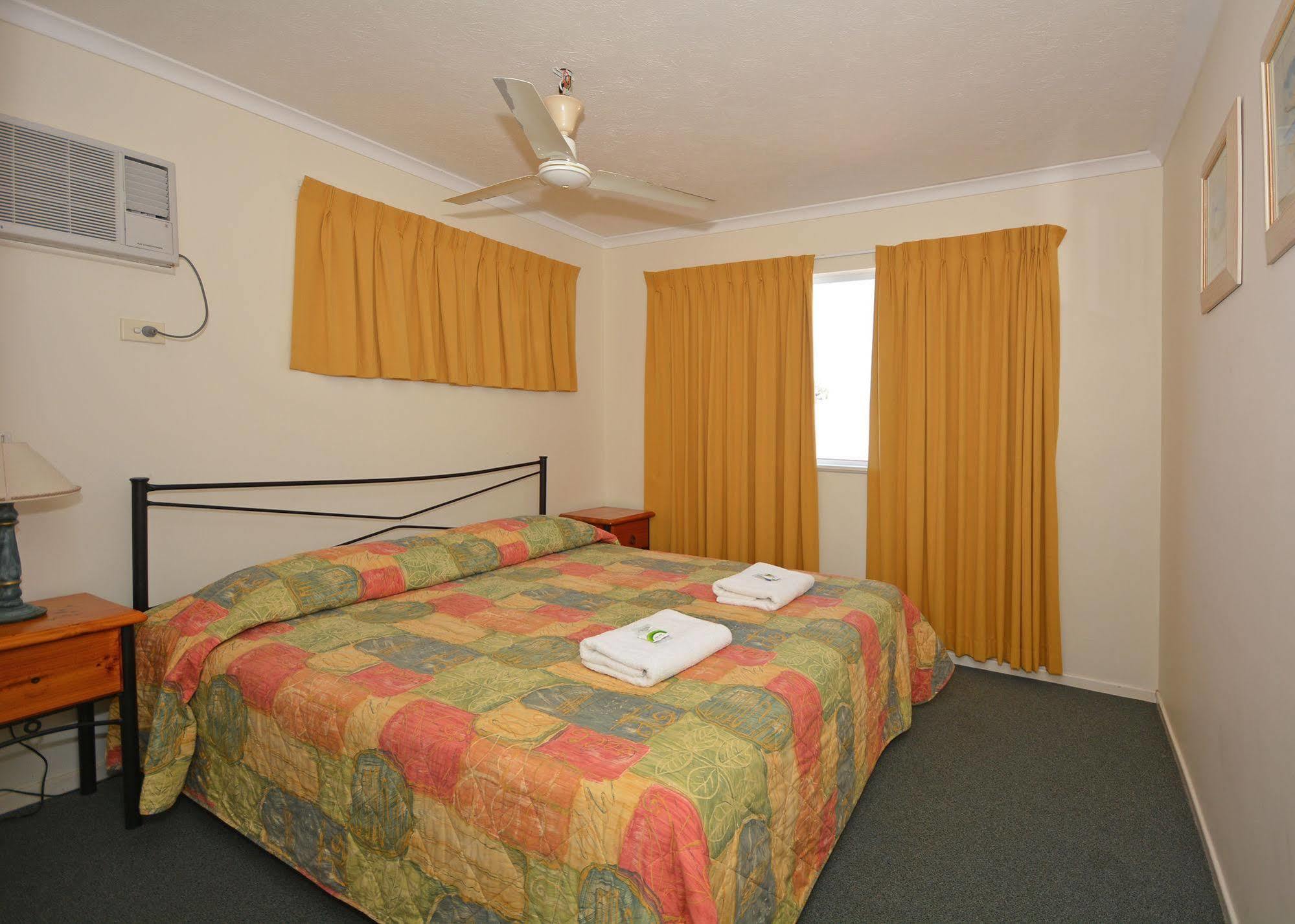 Jade Waters Luxury Apartments Hervey Bay Exterior photo
