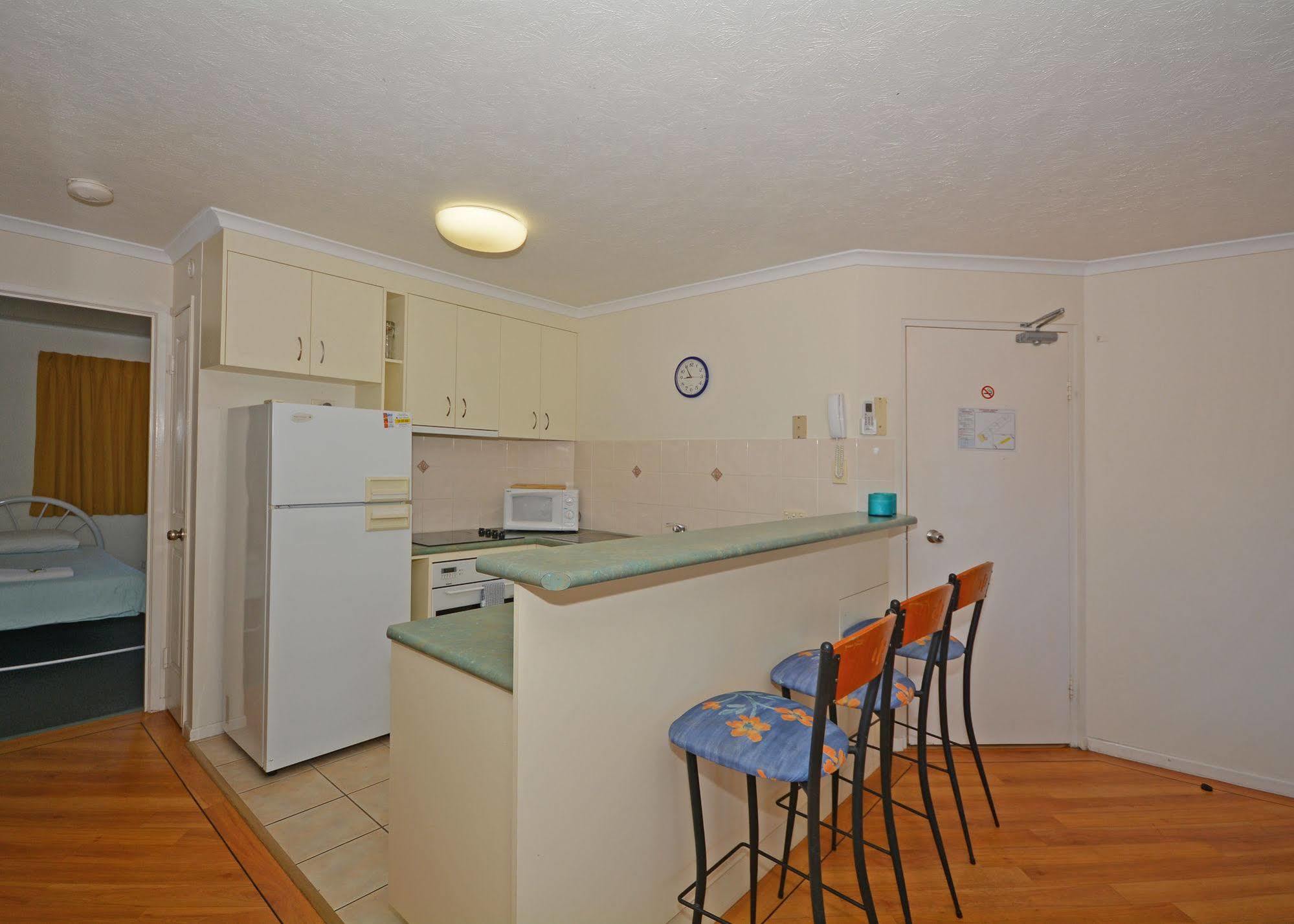 Jade Waters Luxury Apartments Hervey Bay Exterior photo
