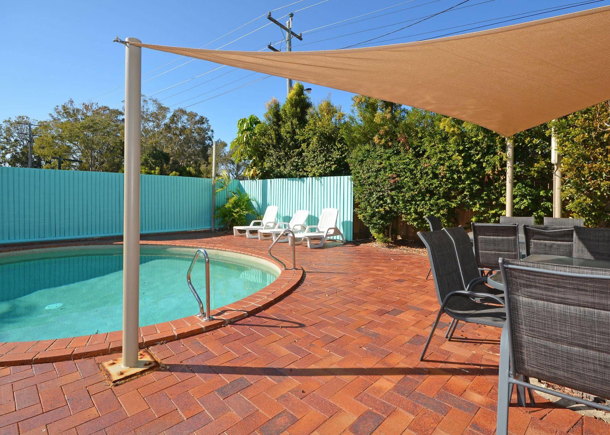 Jade Waters Luxury Apartments Hervey Bay Exterior photo